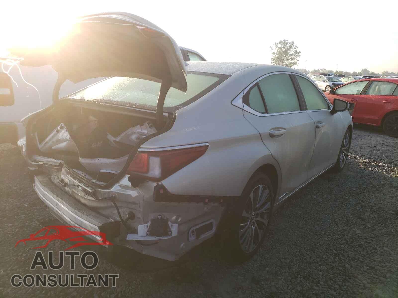 LEXUS ES300 2019 - JTHB21B16K2003912
