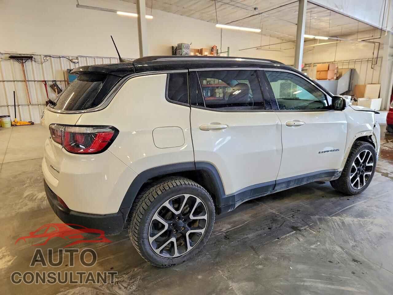 JEEP COMPASS 2018 - 3C4NJDCB7JT101841