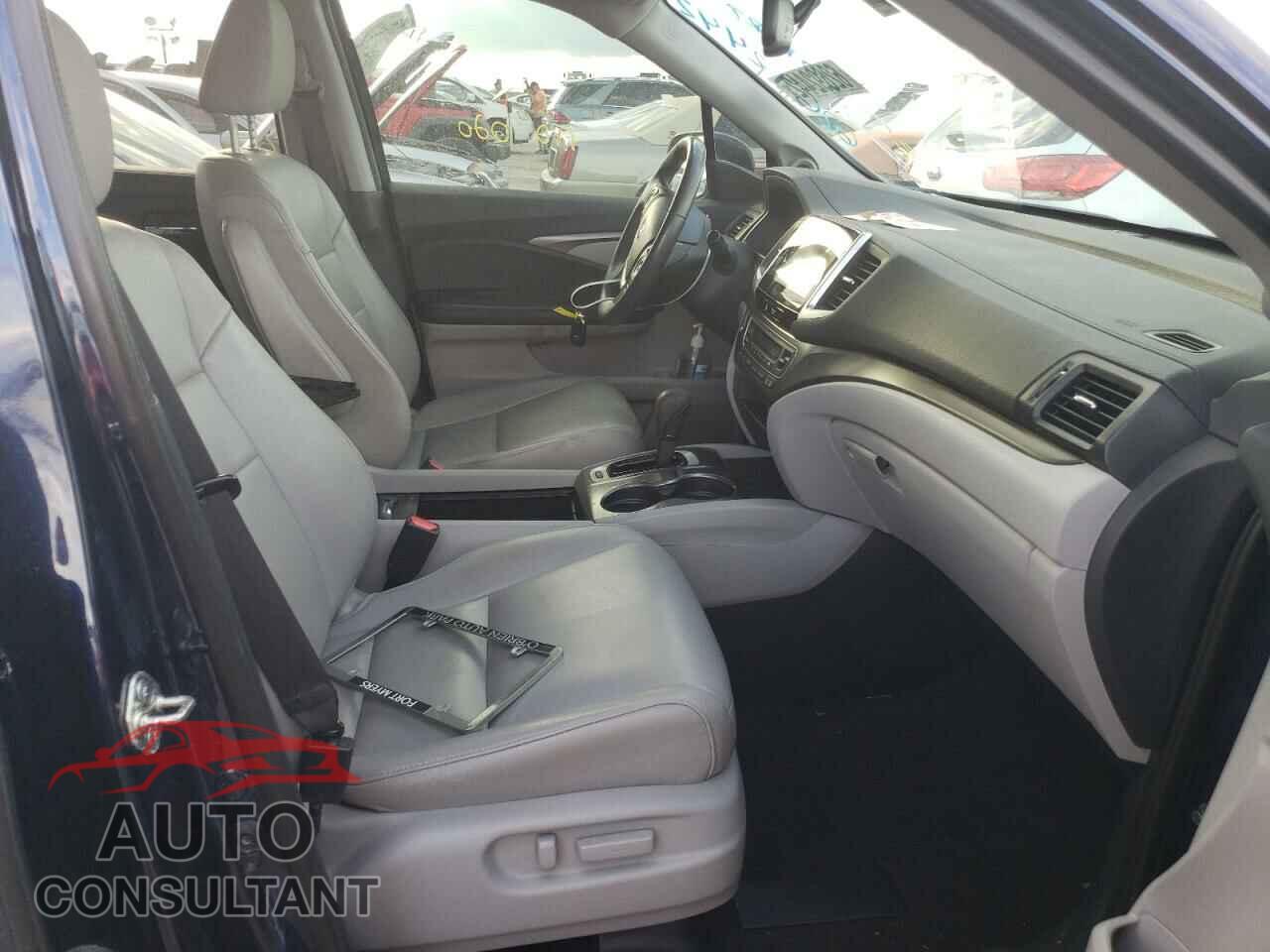 HONDA PILOT 2016 - 5FNYF6H51GB050051
