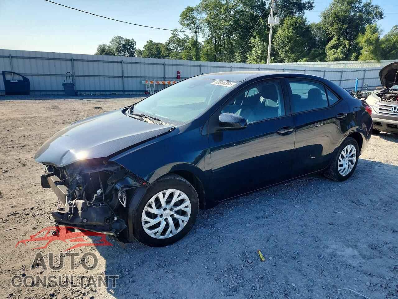 TOYOTA COROLLA 2018 - 5YFBURHE9JP846779