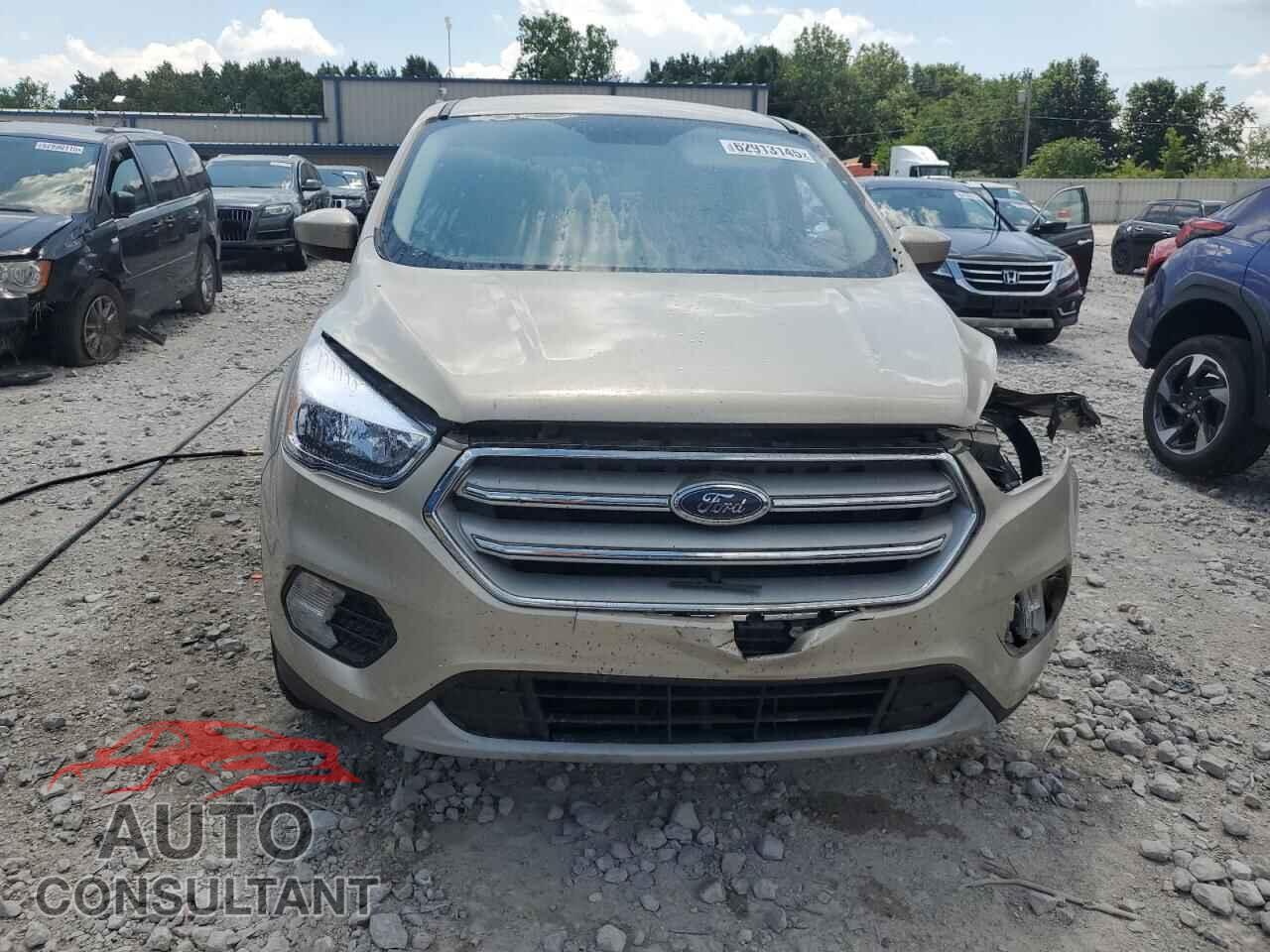 FORD ESCAPE 2017 - 1FMCU9GD7HUB25852