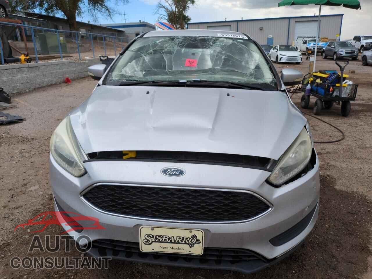 FORD FOCUS 2015 - 1FADP3F25FL240519