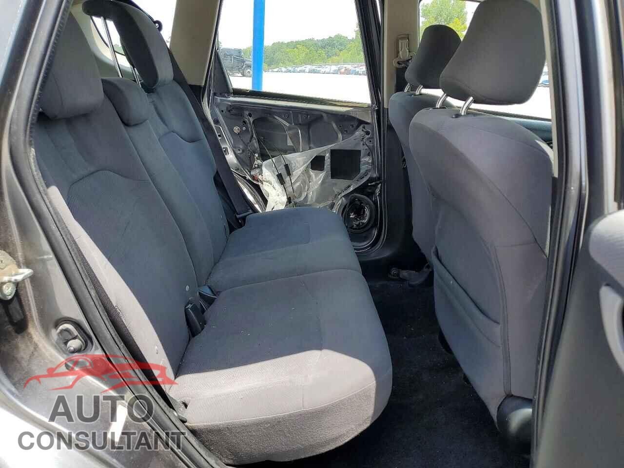 HONDA FIT 2013 - JHMGE8H39DC069026