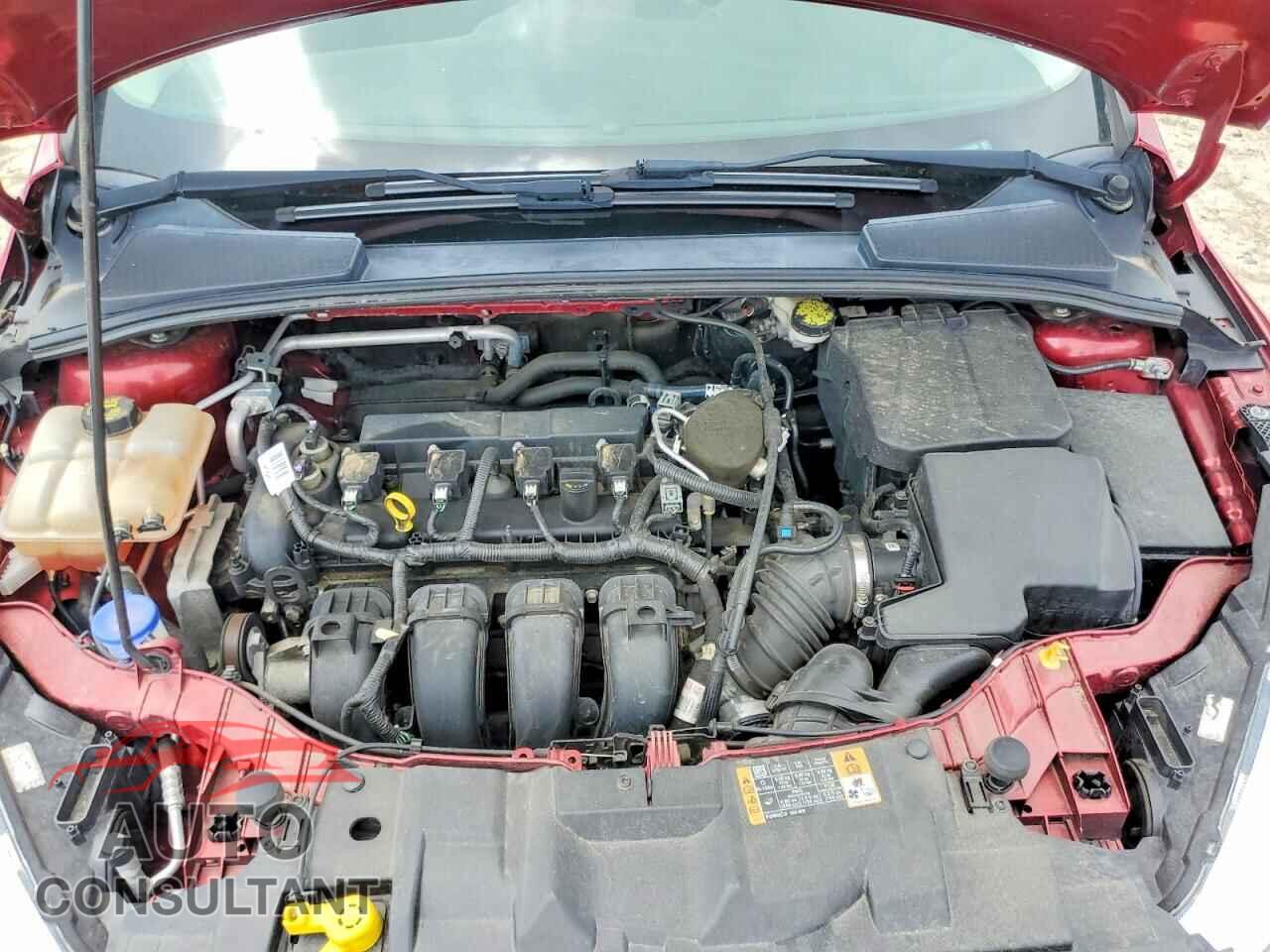 FORD FOCUS 2015 - 1FADP3F20FL346165