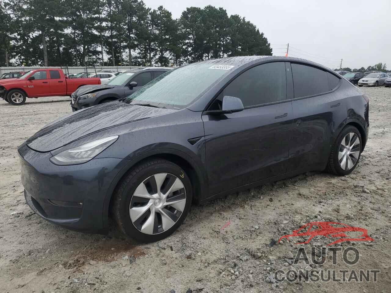 TESLA MODEL Y 2021 - 5YJYGAEE7MF184630