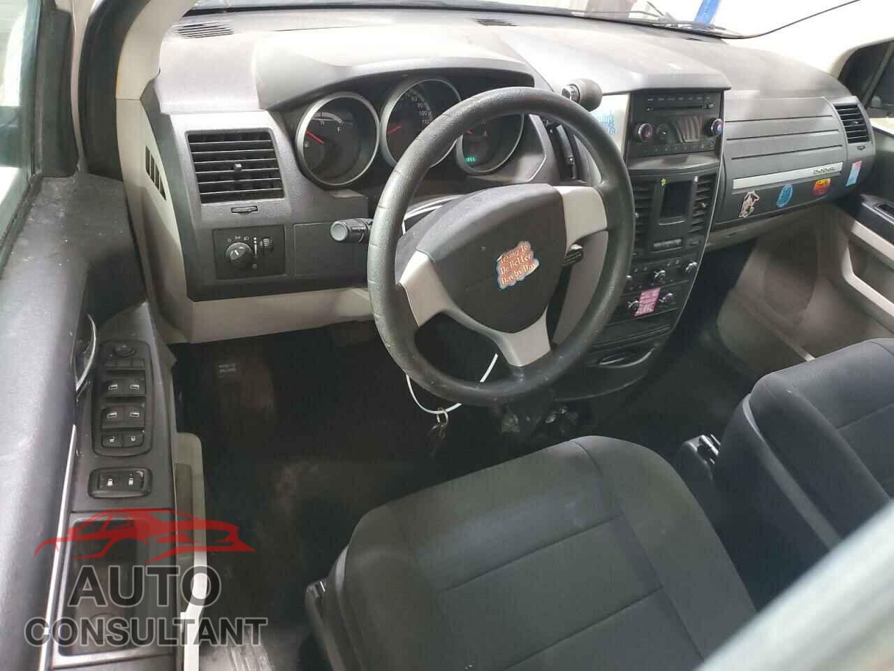 DODGE CARAVAN 2010 - 2D4RN4DE3AR132816