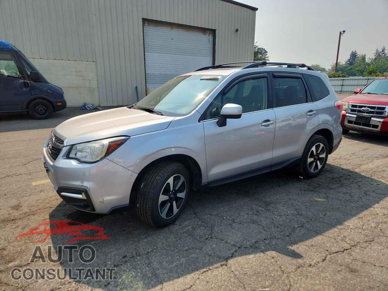 SUBARU FORESTER 2017 - JF2SJAJC2HH416666