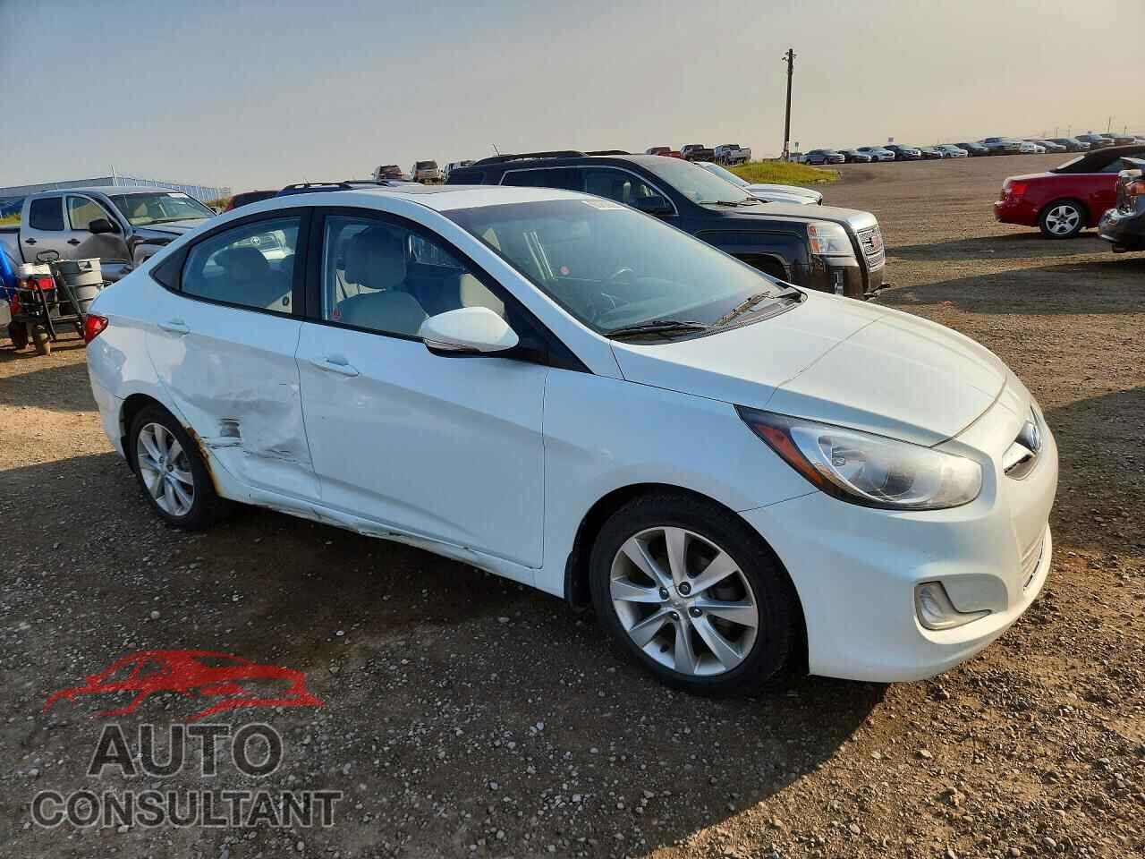 HYUNDAI ACCENT 2013 - KMHCU4AE7DU330960