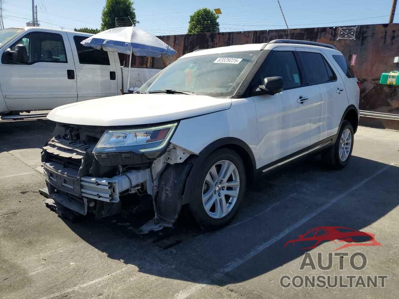 FORD EXPLORER 2018 - 1FM5K7D83JGA56317