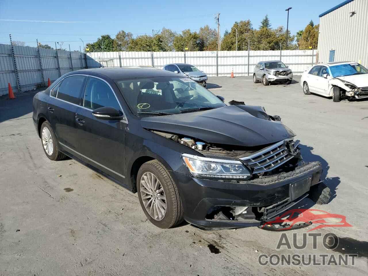 VOLKSWAGEN PASSAT 2017 - 1VWBT7A30HC084345