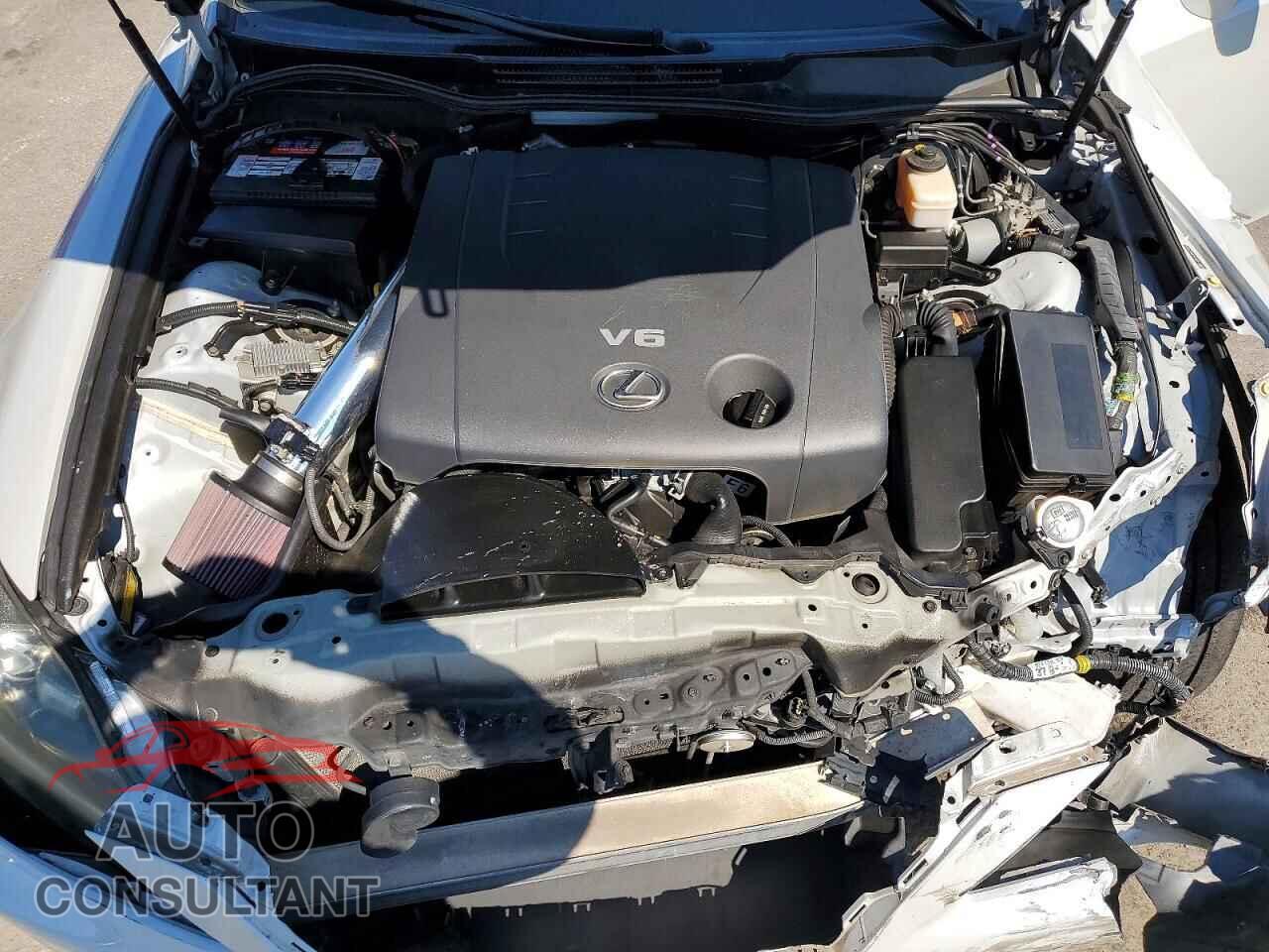 LEXUS IS 2011 - JTHBF5C26B5150698