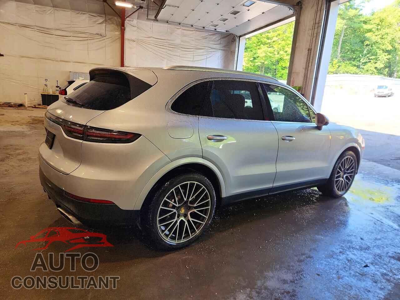 PORSCHE CAYENNE 2019 - WP1AA2AY0KDA02794