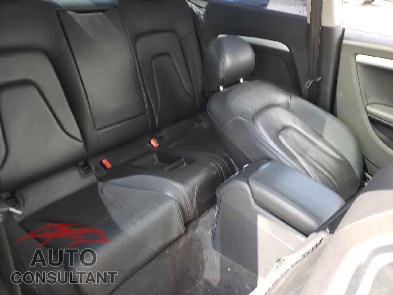 AUDI A5 2011 - WAULFAFR5BA031861