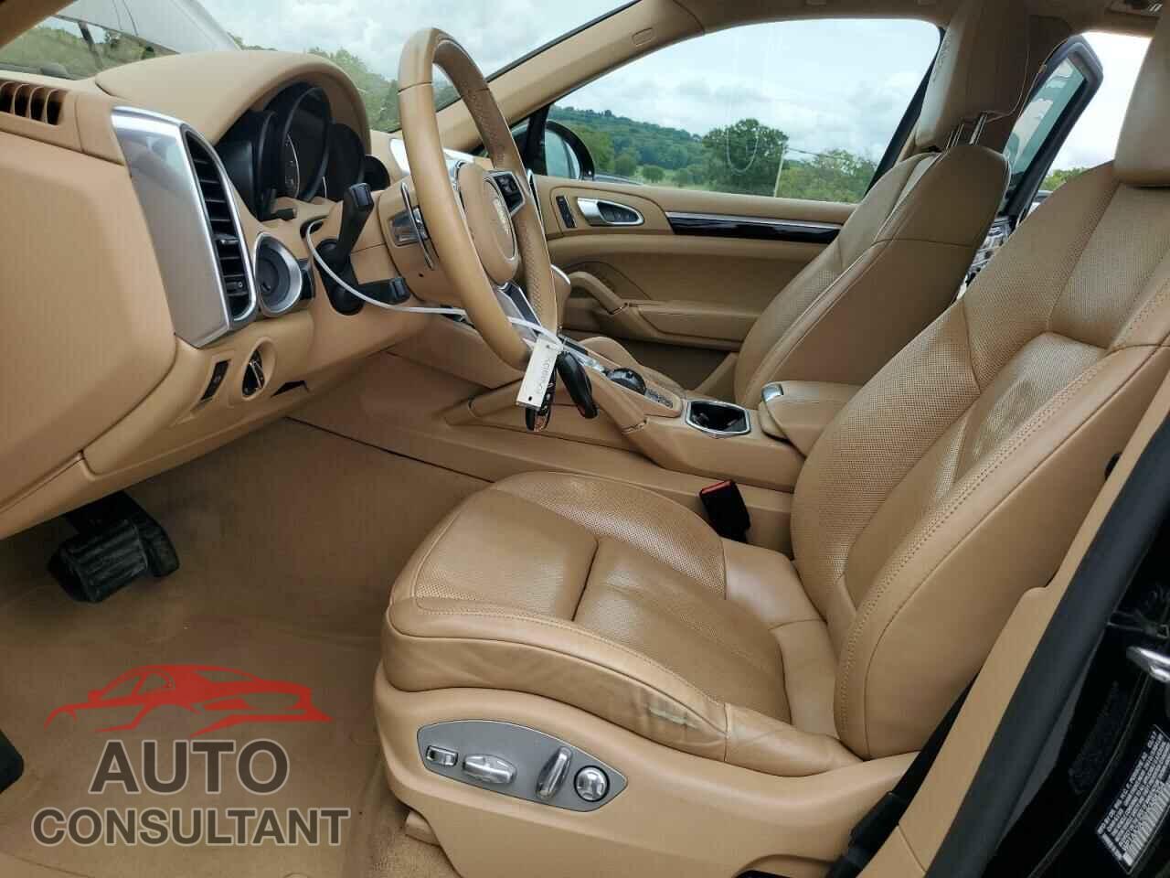 PORSCHE CAYENNE 2017 - WP1AA2A26HKA88354
