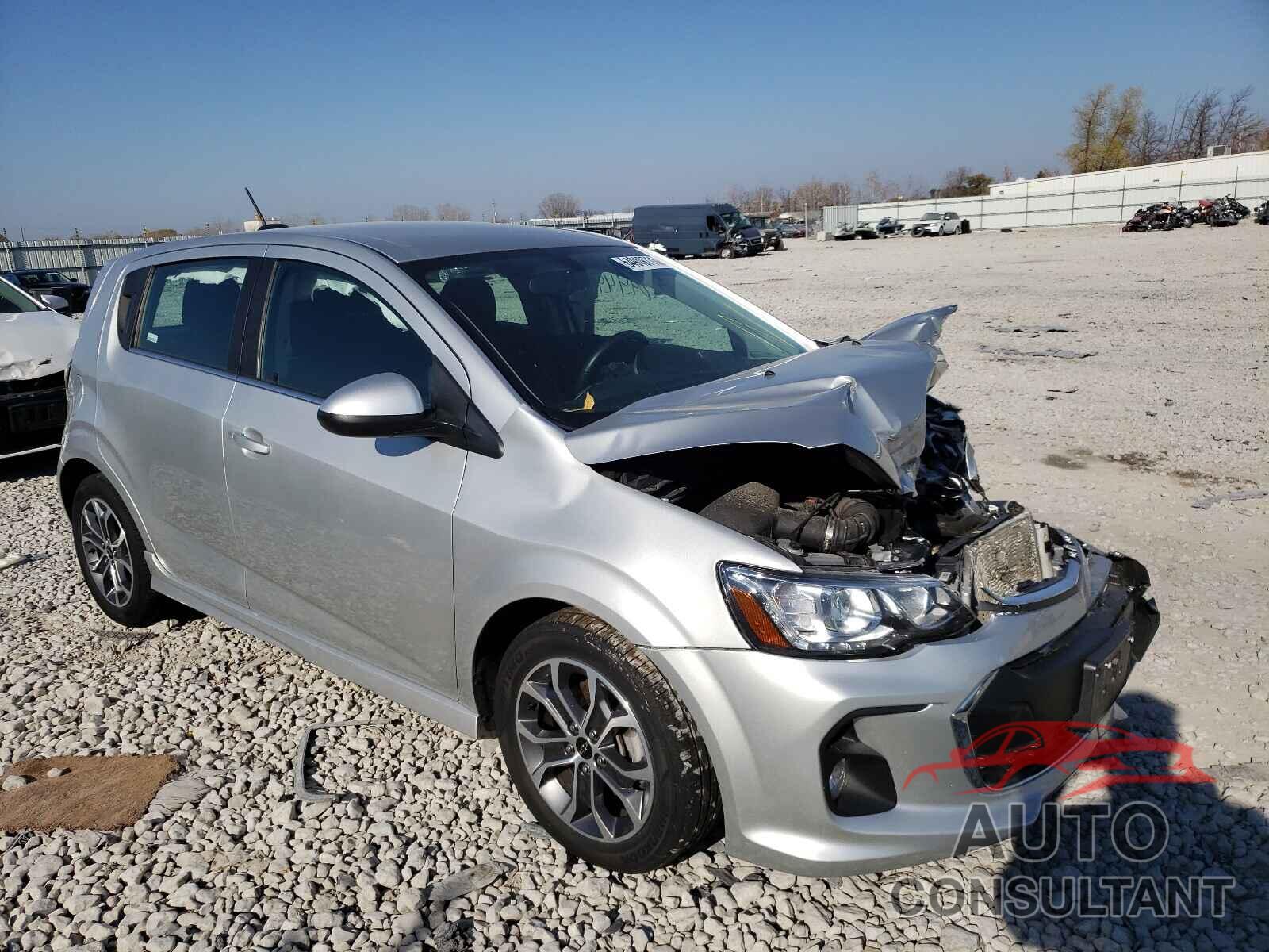 CHEVROLET SONIC 2019 - 1G1JD6SB7K4135412