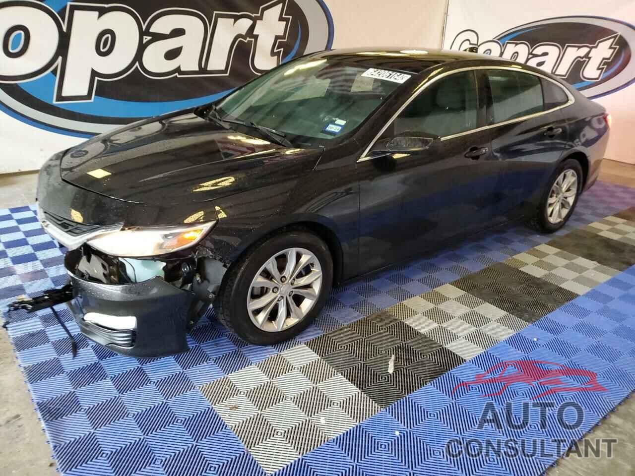 CHEVROLET MALIBU 2019 - 1G1ZD5ST4KF135023