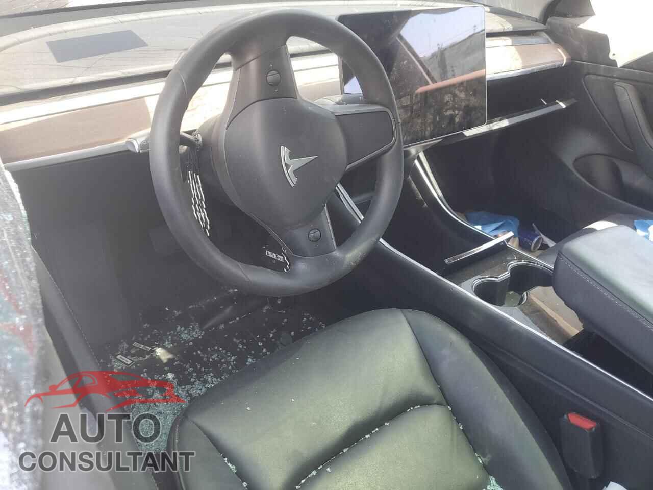 TESLA MODEL 3 2020 - 5YJ3E1EA7LF631145