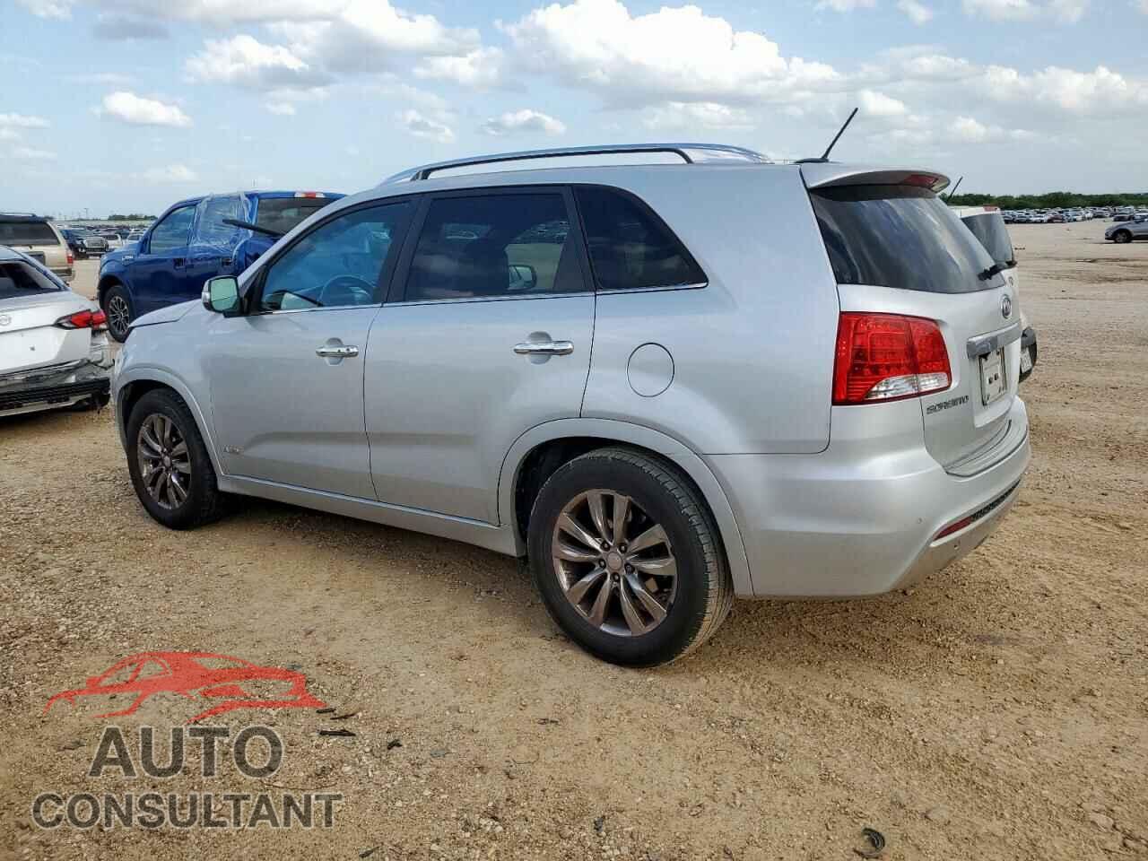 KIA SORENTO 2012 - 5XYKWDA29CG262015