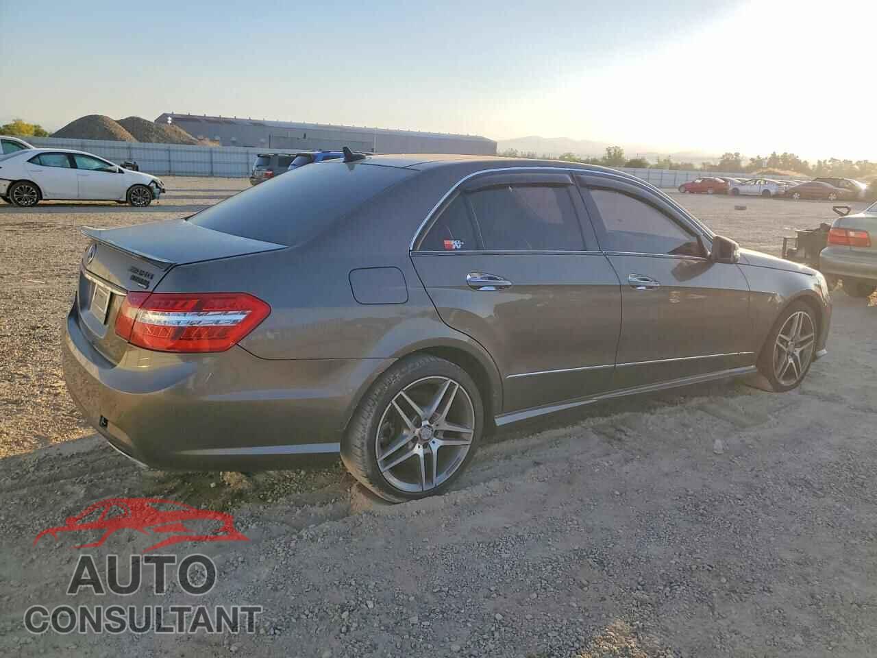 MERCEDES-BENZ E-CLASS 2013 - WDDHF9BB9DA692091