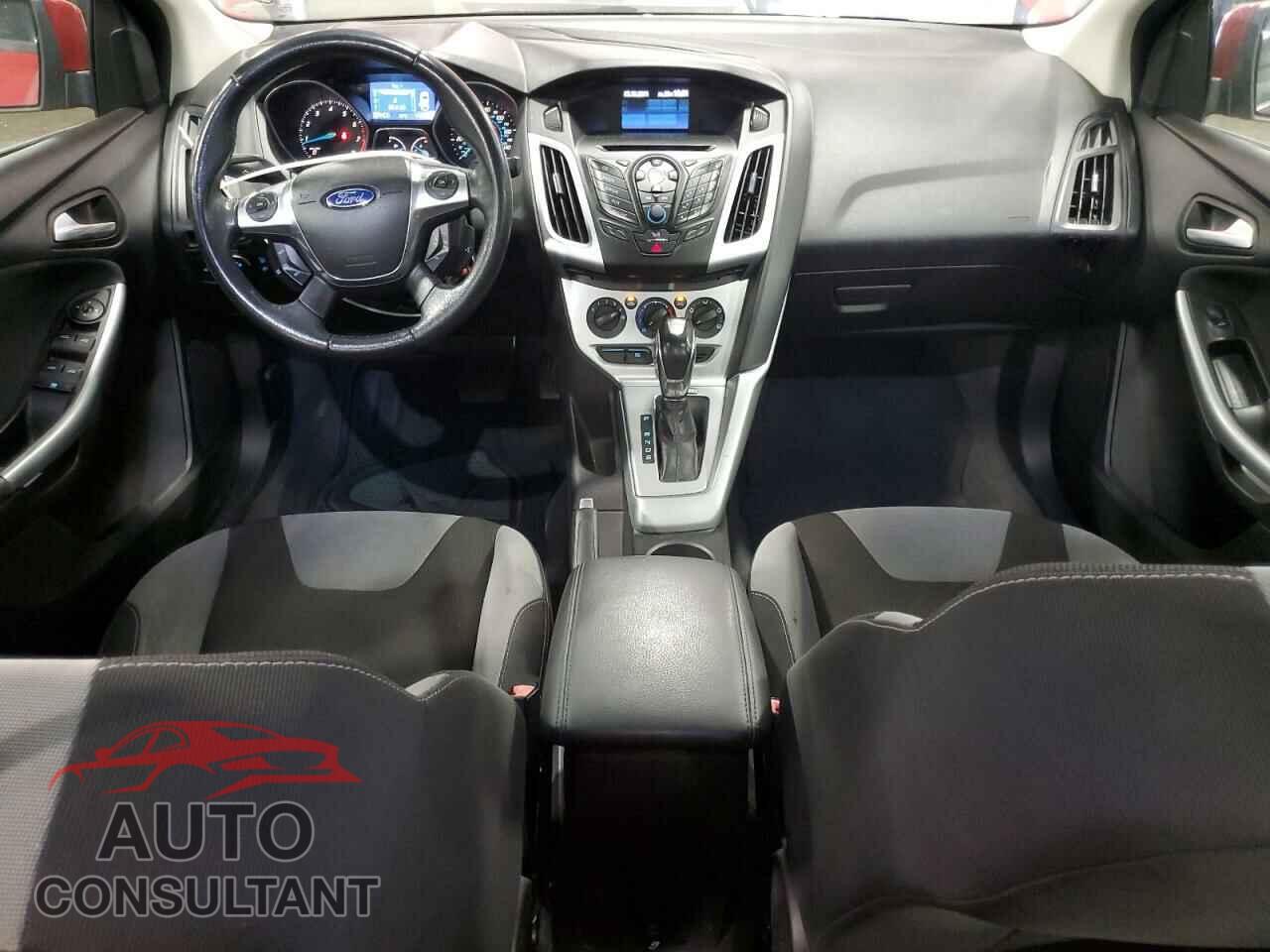 FORD FOCUS 2012 - 1FAHP3F23CL100448