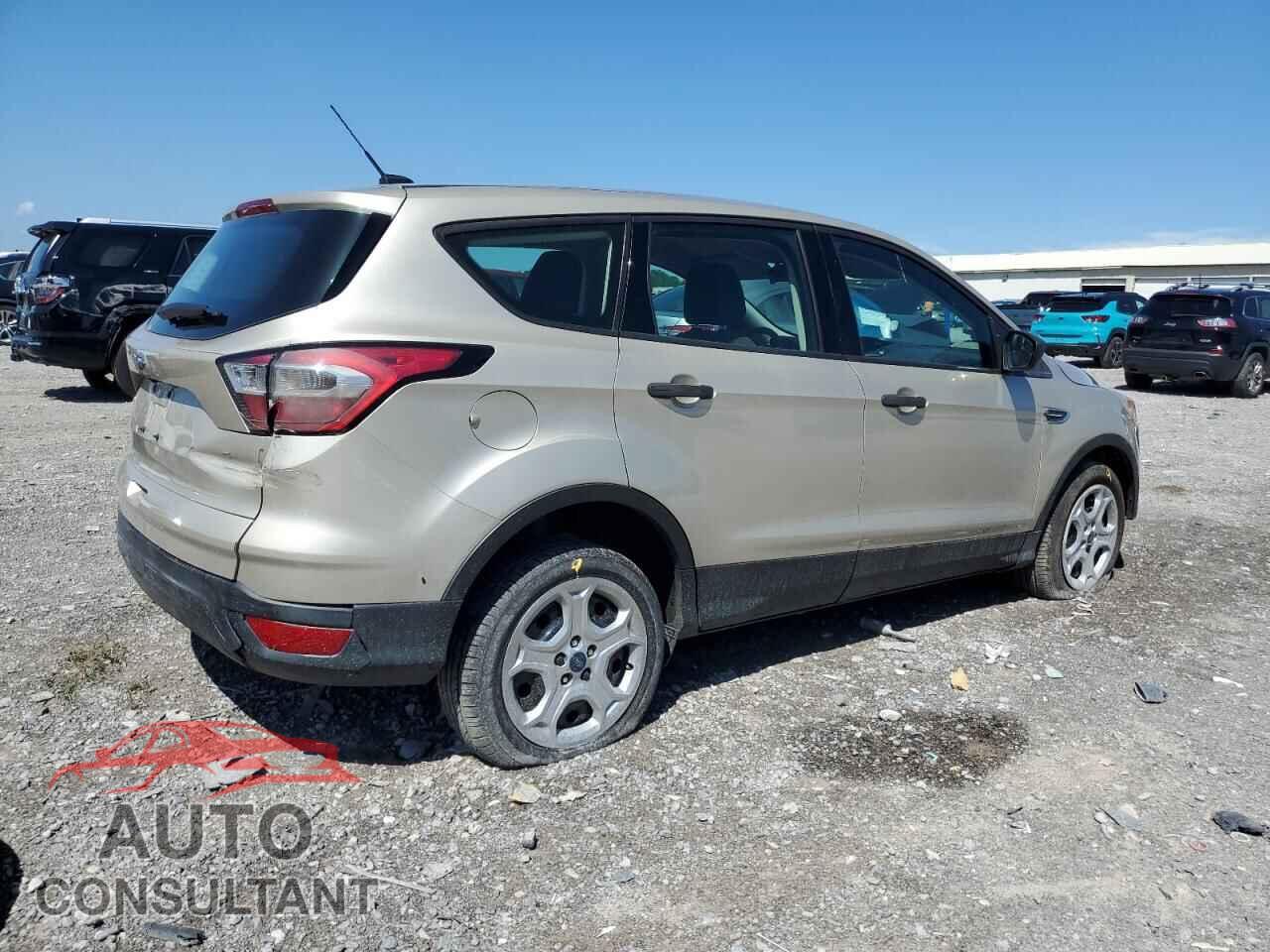 FORD ESCAPE 2017 - 1FMCU0F72HUB79177