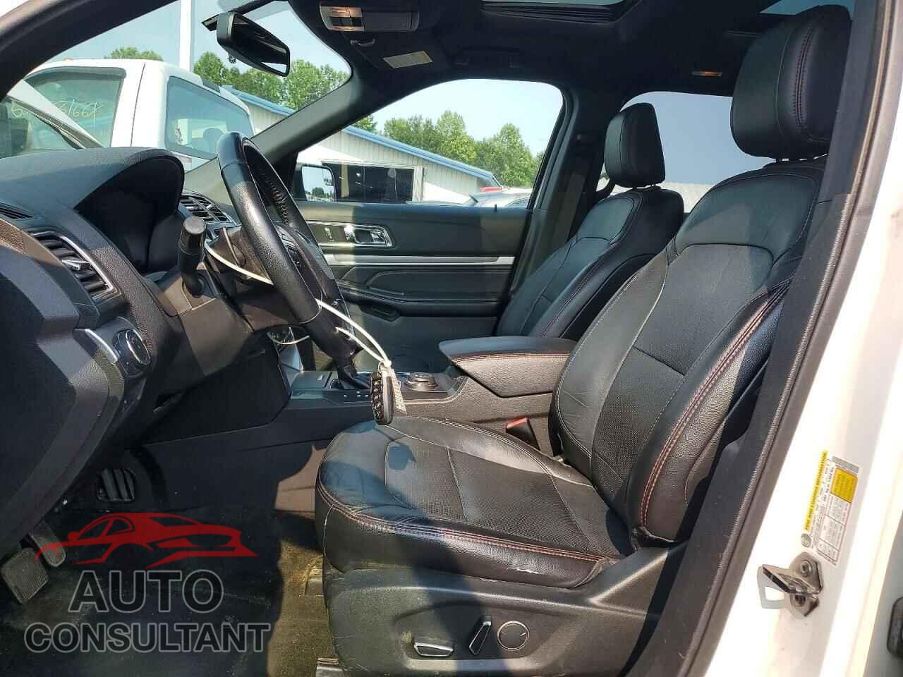 FORD EXPLORER 2018 - 1FM5K8GT3JGA62074
