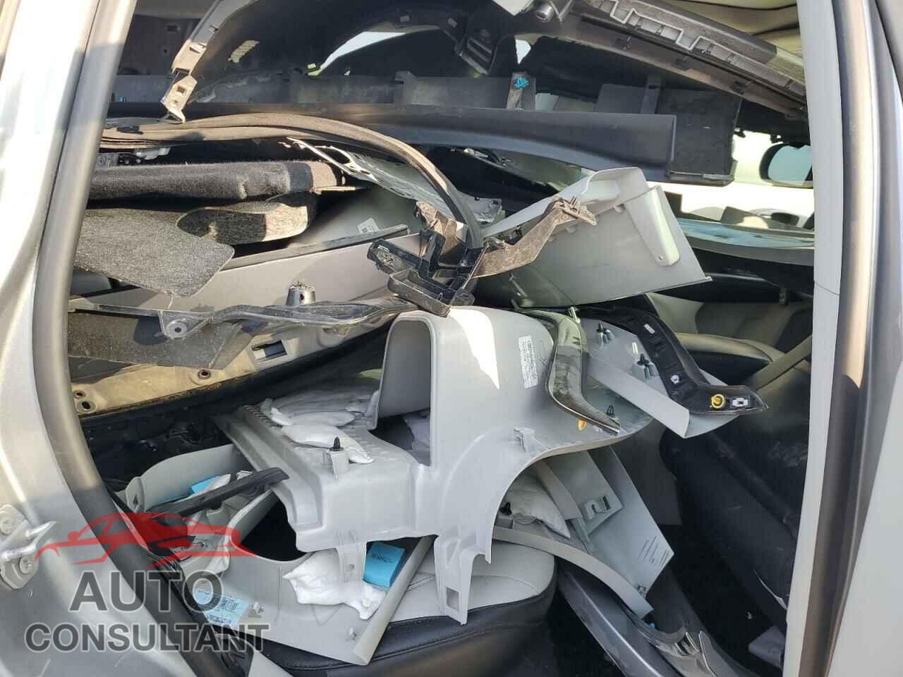 JEEP COMPASS 2017 - 3C4NJDCB2HT628907