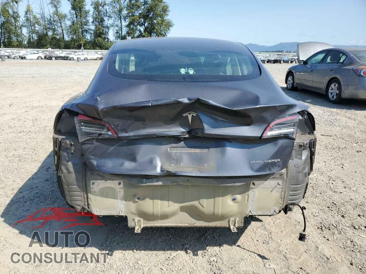 TESLA MODEL 3 2018 - 5YJ3E1EB9JF119683