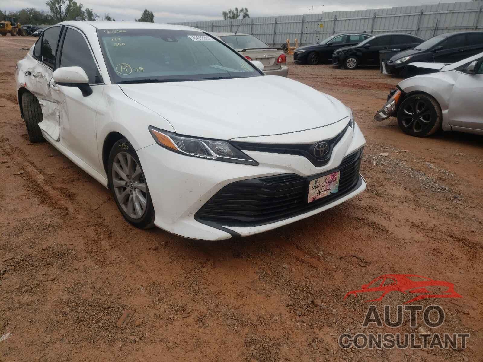 TOYOTA CAMRY 2019 - 4T1B11HK0KU703560