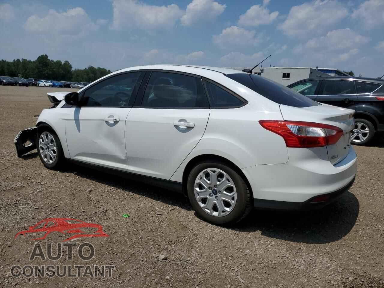 FORD FOCUS 2014 - 1FADP3F25EL256959