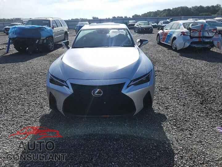 LEXUS IS 2025 - JTHBZ1B21S5086748