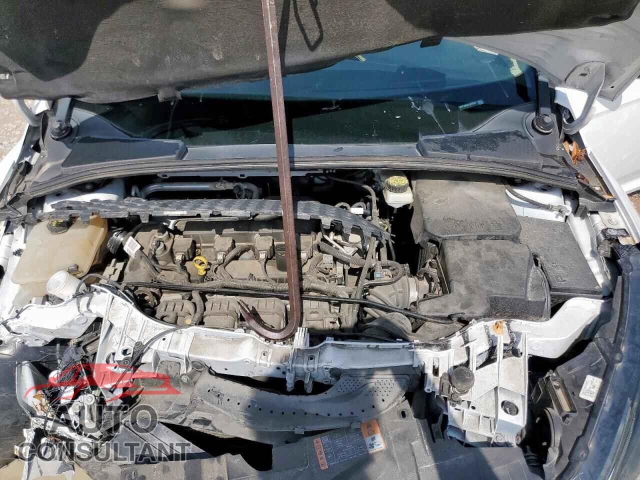 FORD FOCUS 2018 - 1FADP3H22JL259597