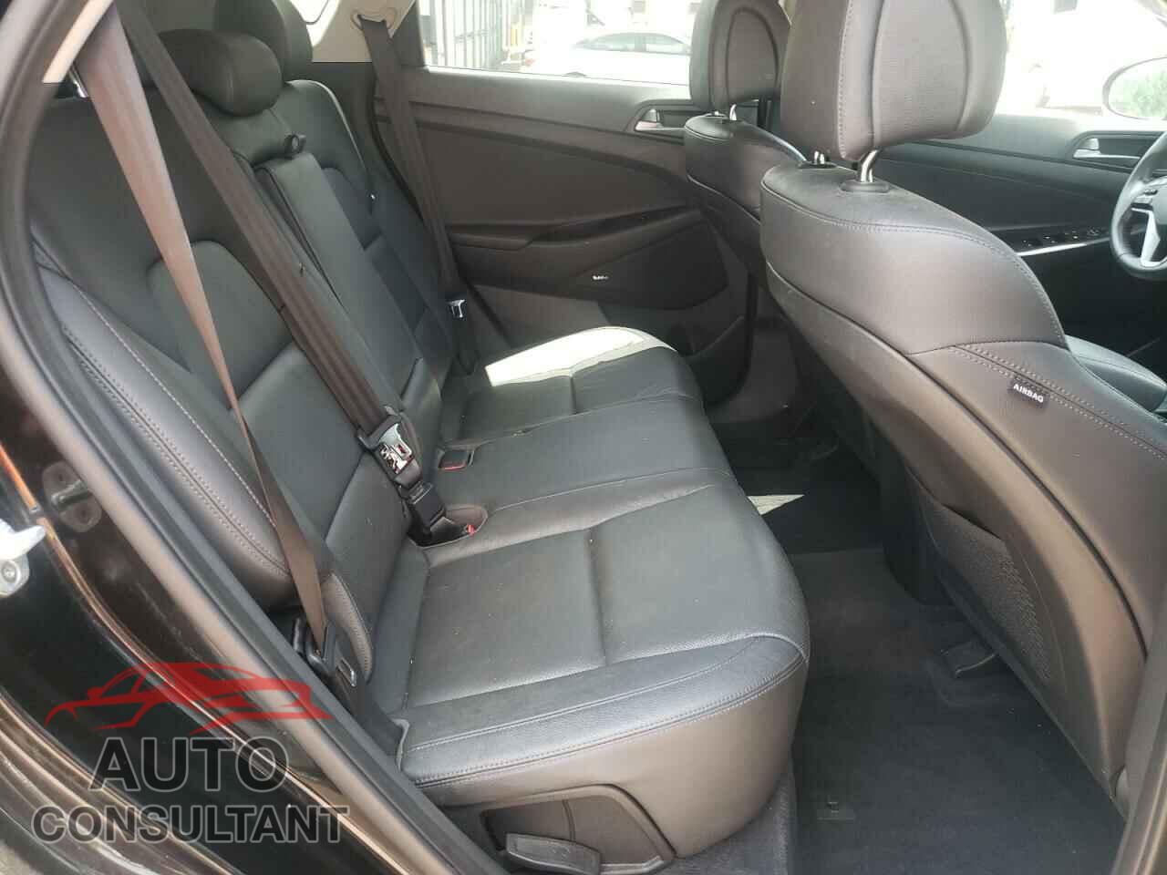 HYUNDAI TUCSON 2017 - KM8J3CA4XHU410772