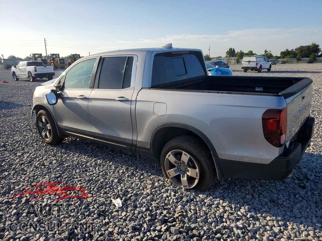 HONDA RIDGELINE 2024 - 5FPYK3F57RB009401