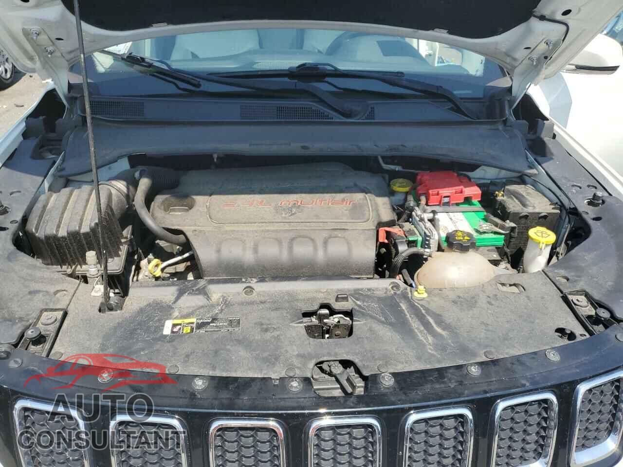 JEEP COMPASS 2020 - 3C4NJCCBXLT110384