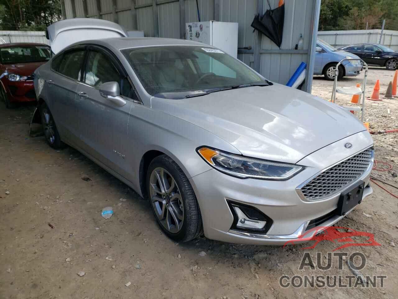 FORD FUSION 2019 - 3FA6P0RU3KR106124