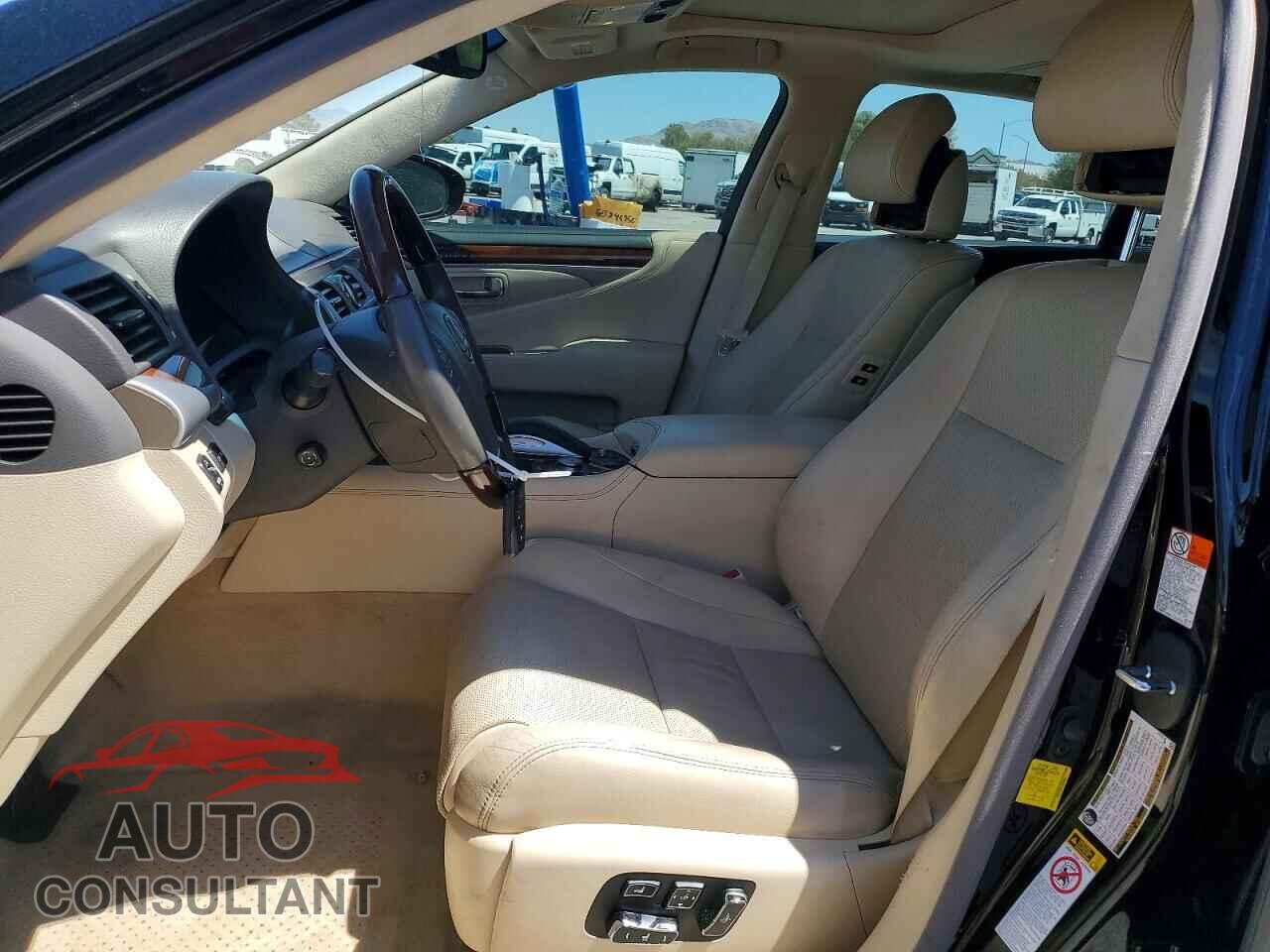 LEXUS LS460 2016 - JTHGL5EF4G5056048