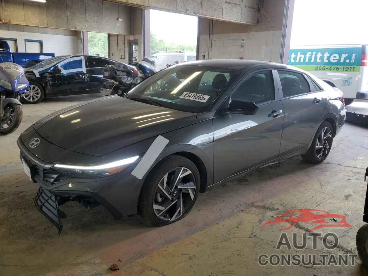 HYUNDAI ELANTRA 2025 - KMHLM4DG7SU995416