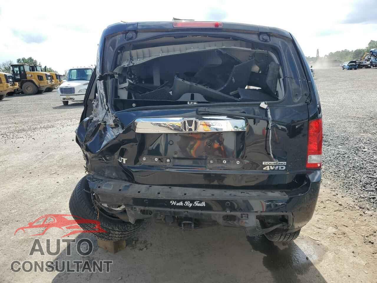HONDA PILOT 2011 - 5FNYF4H97BB007785