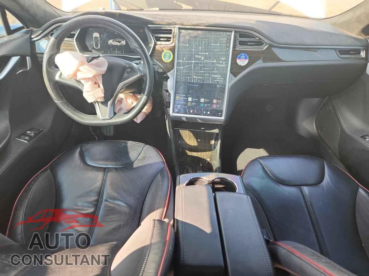 TESLA MODEL S 2014 - 5YJSA1H19EFP61921