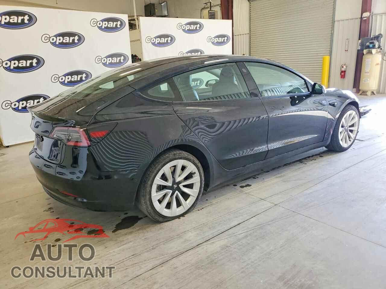 TESLA MODEL 3 2022 - 5YJ3E1EA0NF286124