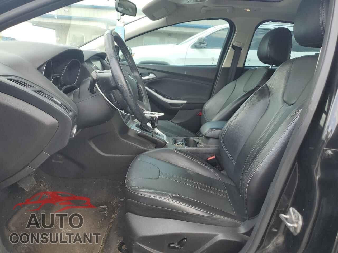 FORD FOCUS 2014 - 1FADP3K22EL196385