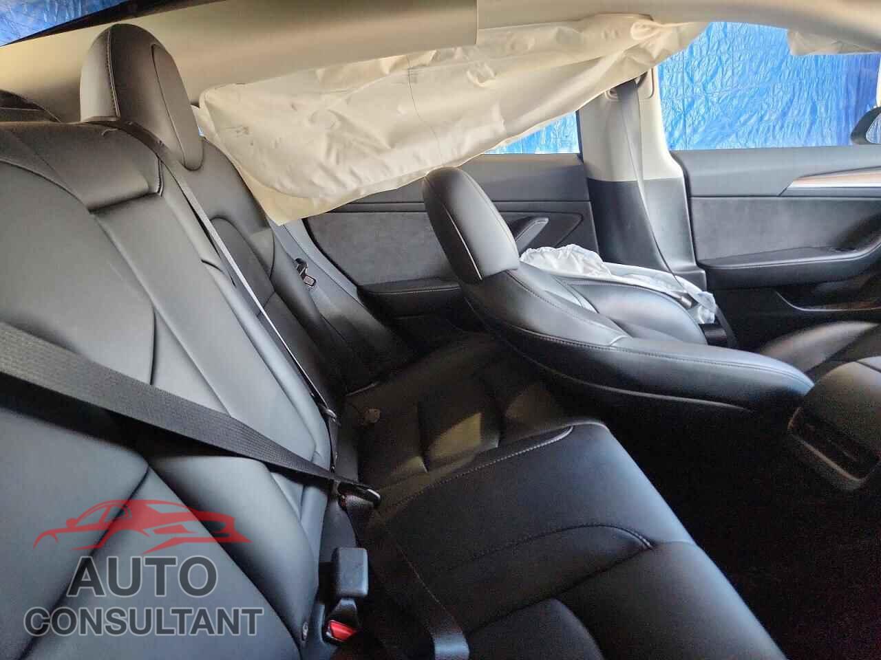 TESLA MODEL 3 2023 - 5YJ3E1EA3PF606751