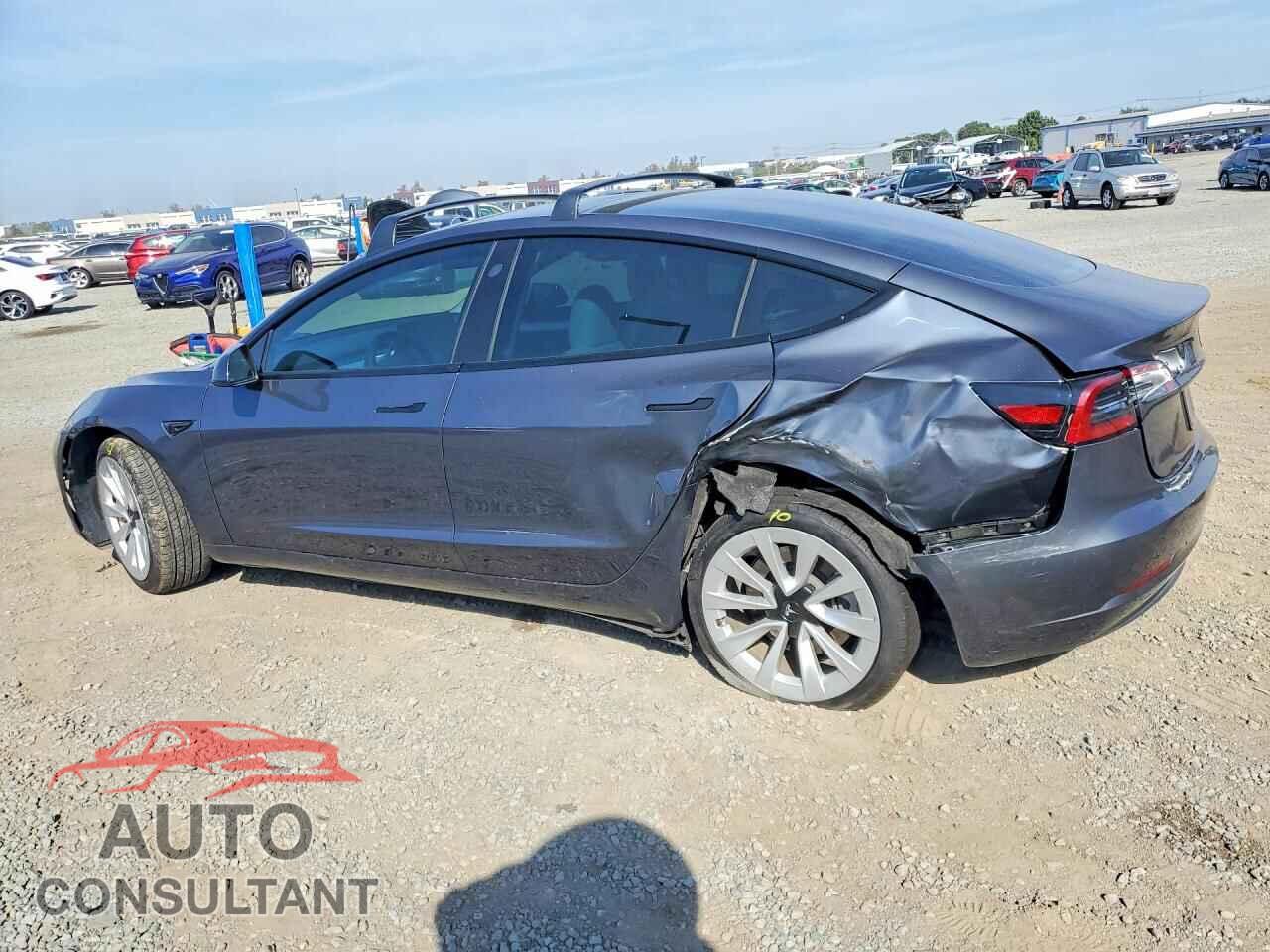 TESLA MODEL 3 2023 - 5YJ3E1EA7PF583832