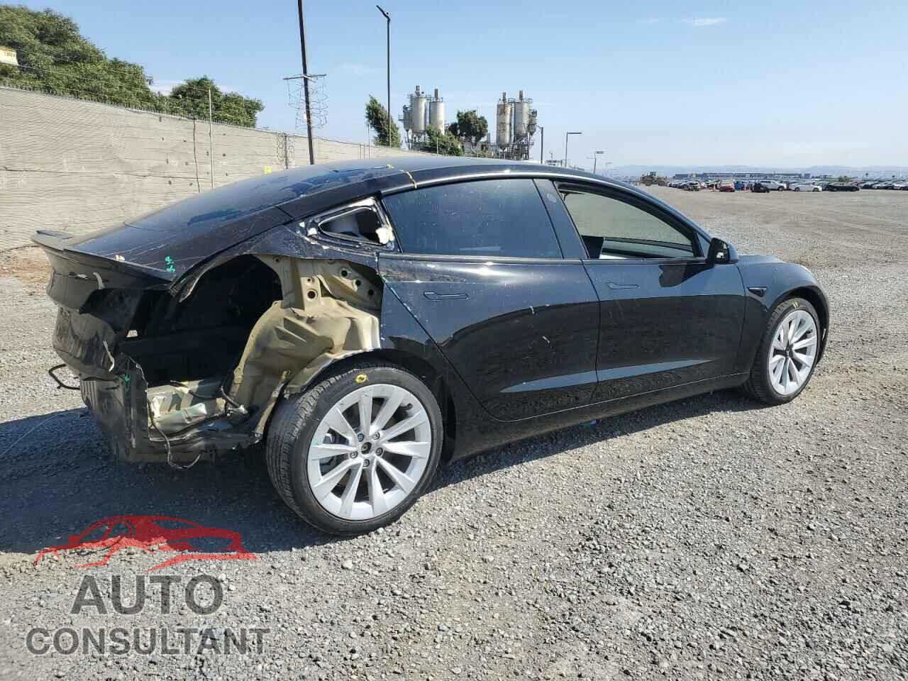 TESLA MODEL 3 2022 - 5YJ3E1EA0NF137714