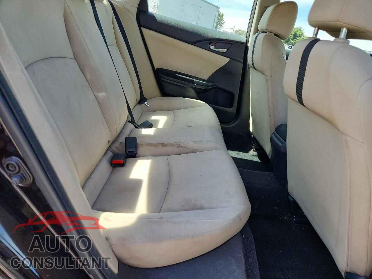 HONDA CIVIC 2016 - 2HGFC2F58GH576118