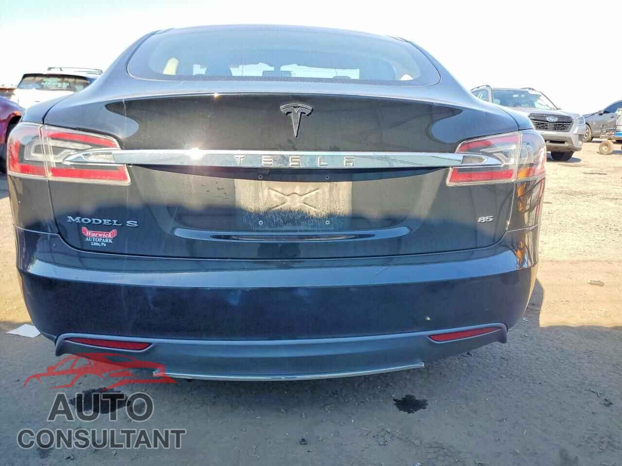 TESLA MODEL S 2014 - 5YJSA1H19EFP52314