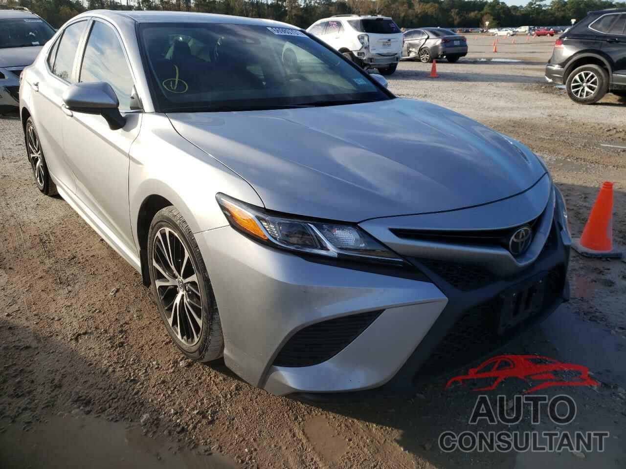 TOYOTA CAMRY 2019 - 4T1B11HK2KU219101