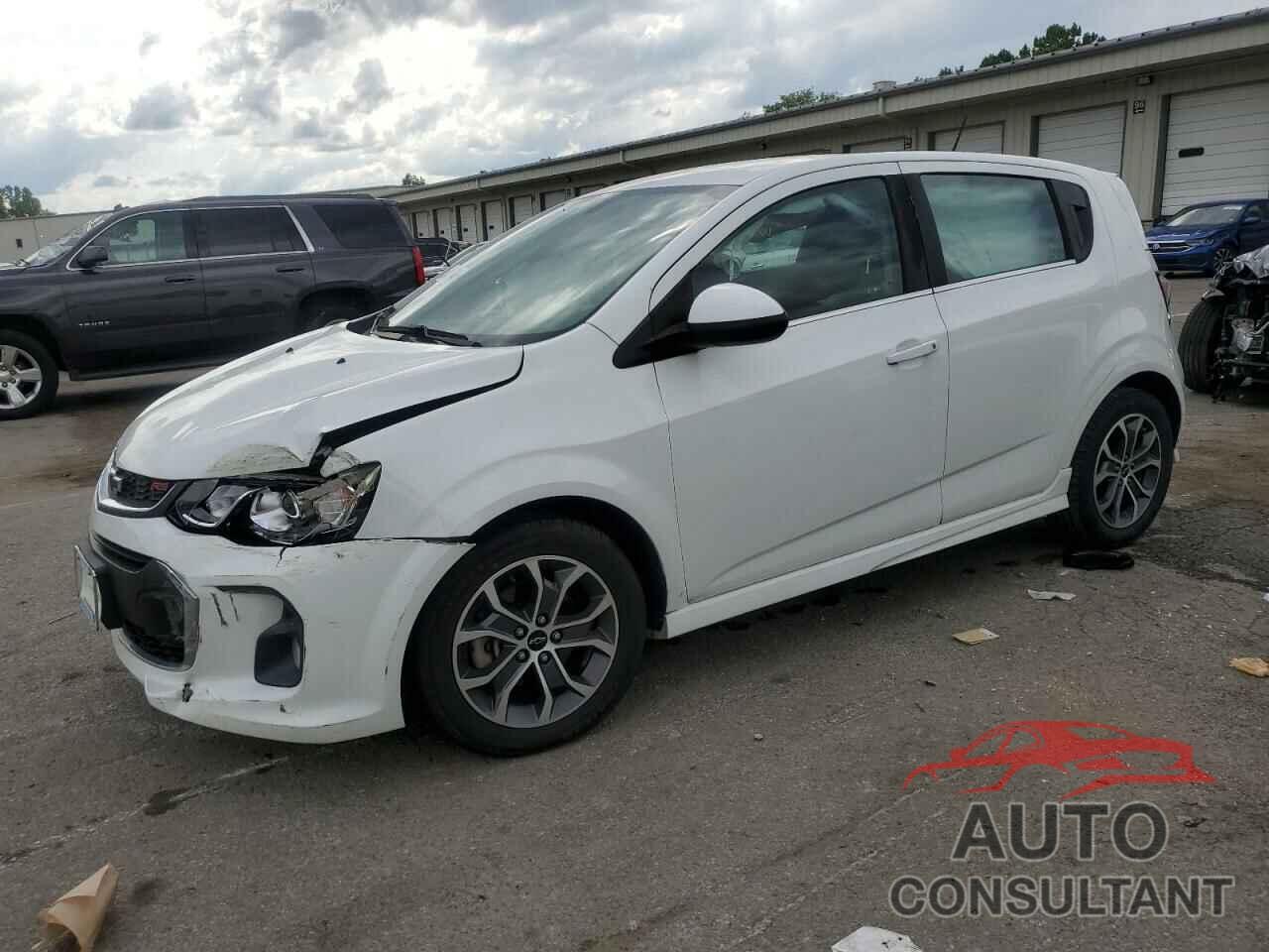 CHEVROLET SONIC 2018 - 1G1JD6SH5J4106722