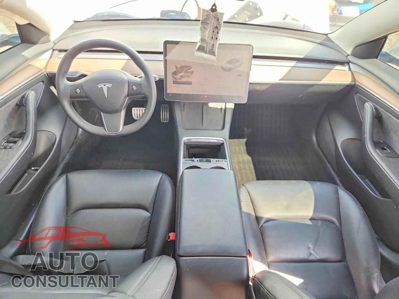 TESLA MODEL 3 2022 - 5YJ3E1EC8NF267340